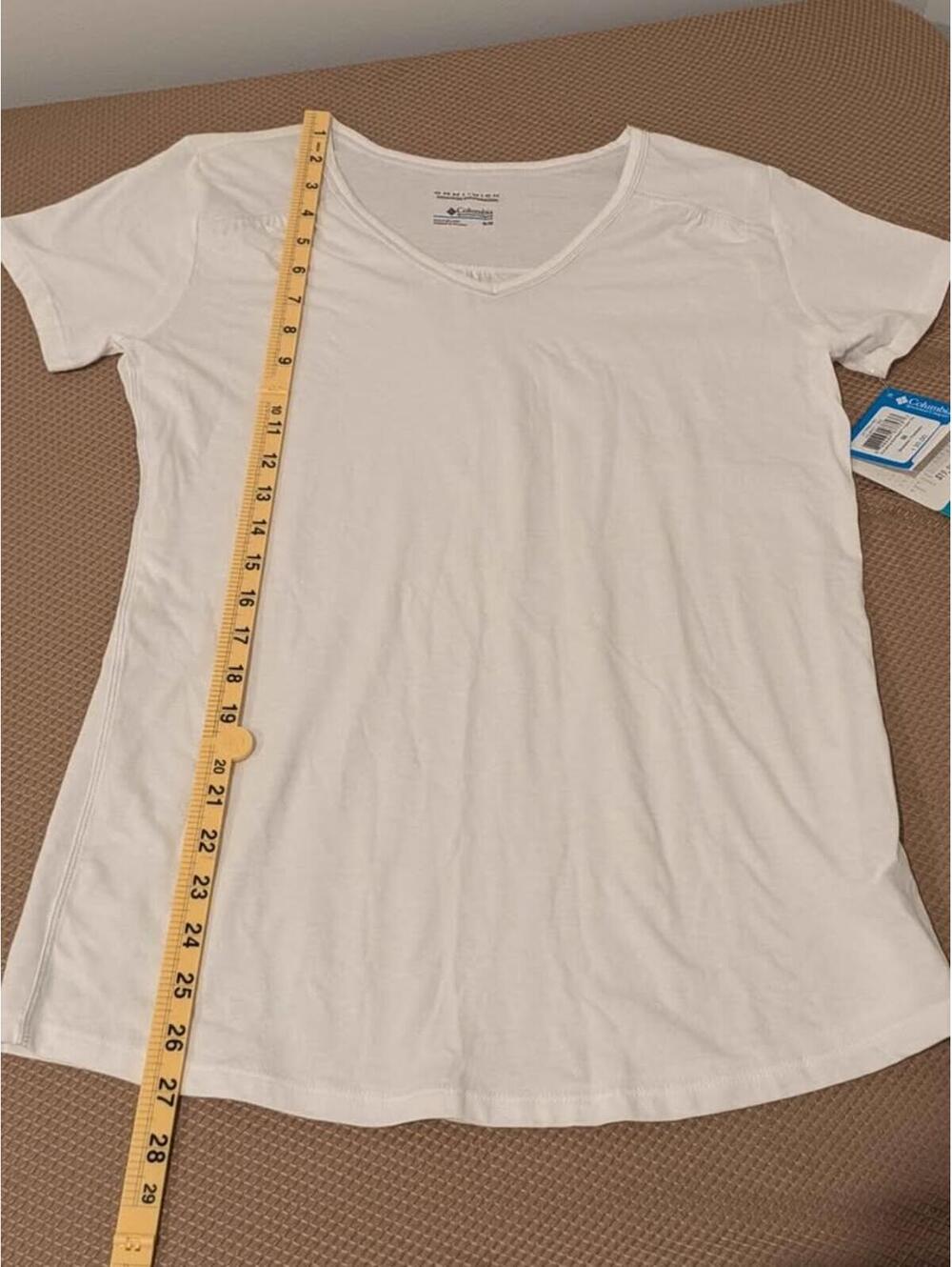 New Columbia OMNI-WICK Women's Short Sleeve V-Neck Tee M/M - Picture 5 of 6